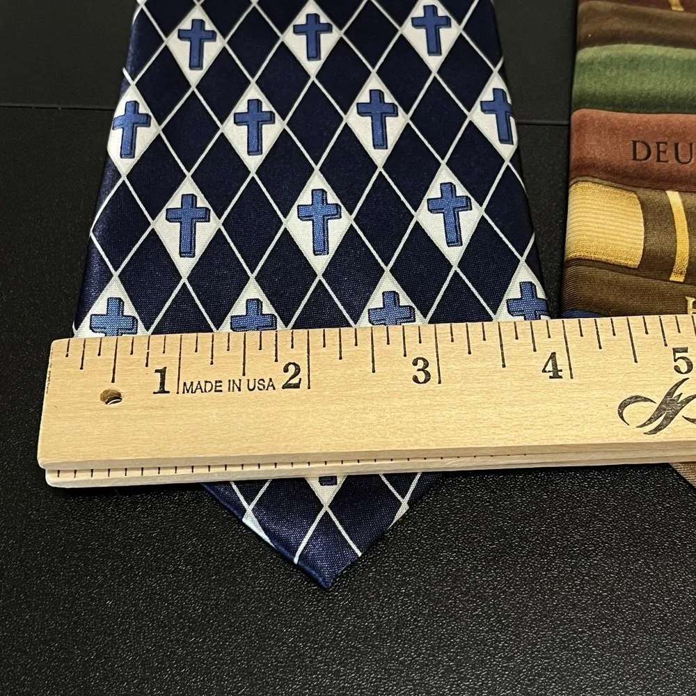 Larson Bible Book Silk Tie 56